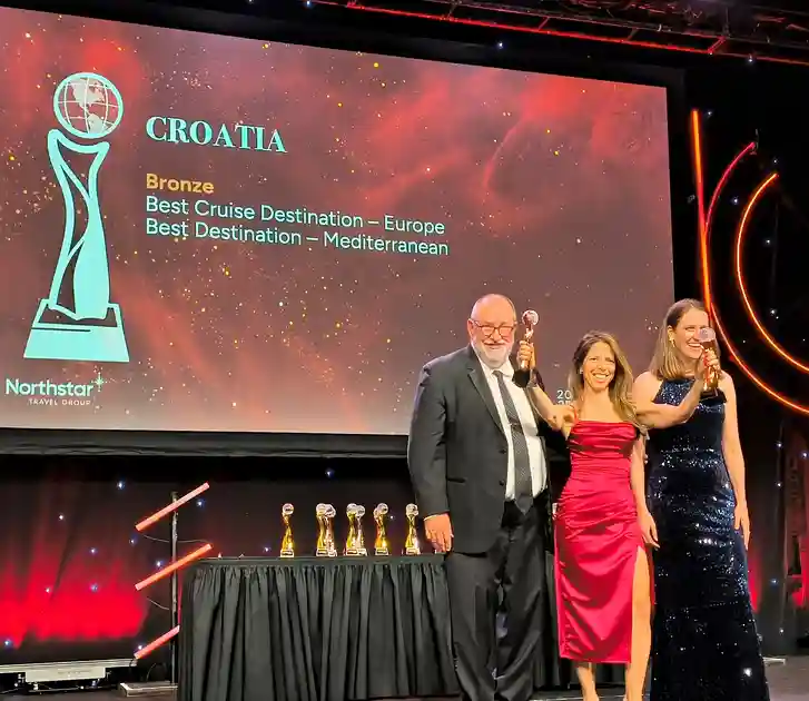 travvy awards